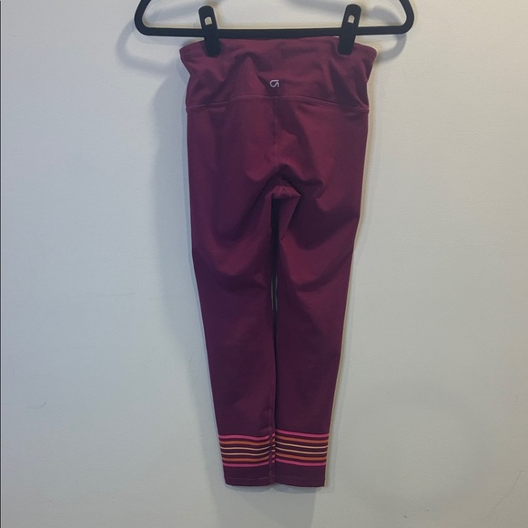 GAP Fit Purple Leggings with Striped Hem Size XS - Picture 3 of 4